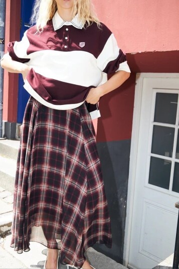crās Odellecras Skirt   Burgundy   38