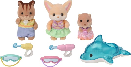 Sylvanian Families Kindergarten Friends Wading Pool Trio 5749