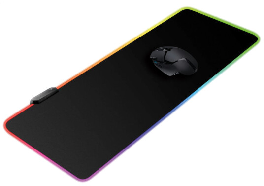 Varr Gaming Musematte RGB 900x400x3mm Svart Varr Gaming Musematte RGB 900x400x3mm Svart