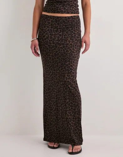 Nelly Brun Perfect low waist printed skirt