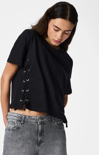 Pieces Pcfenja Ss Tie Detail T Shirt Jsr D2D Pp Black XS Pieces Pcfenja Ss Tie Detail T Shirt Jsr D2D Pp Black XS