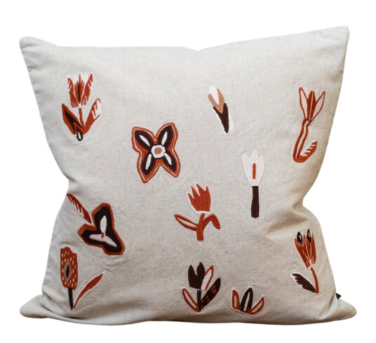 Fine Little Day Tulip brodert putetrekk 48x48 cm natur rød