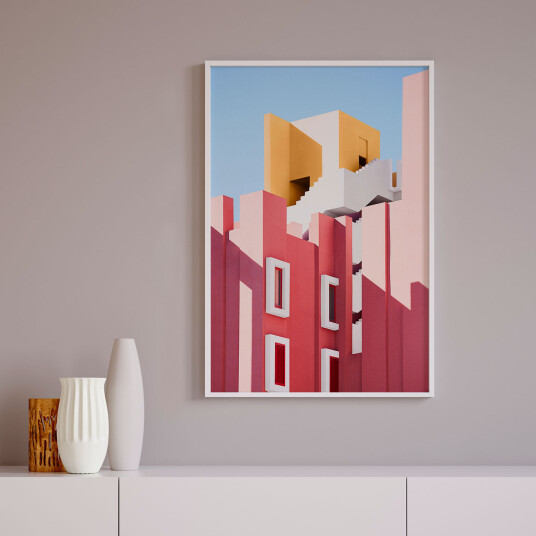 La Muralla Roja no. 2 av Camilla Schmidt La Muralla Roja no. 2 av Camilla Schmidt