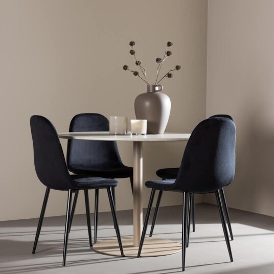 Spisegruppe Venture Home Lycke Ø110 med 4 stk Polar Stoler Fløyel Spisegruppe Venture Home Lycke Ø110 med 4 stk Polar Stoler Fløyel