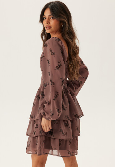 Bubbleroom Twist Detail Flounce Dress