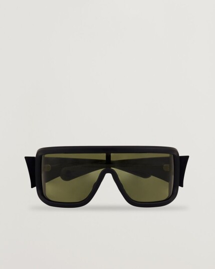 Moncler Lunettes Snowseeker Sunglasses Matte Black Moncler Lunettes Snowseeker Sunglasses Matte Black