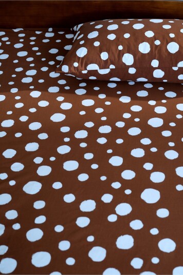 Jotex Dot Stretchlaken Brun/lyseblå RIGMOR 22780370113