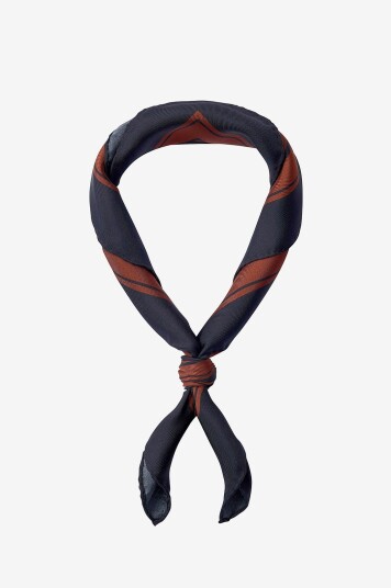 Selected Women Silkeskjerf Slfsara Silk Rød Selected Women Silkeskjerf Slfsara Silk Rød