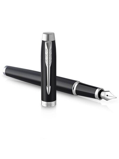 Parker IM Fountain Pen  Matte Svart with Chrome Trim  Medium Point with Blå Ink Cartridge  Gift Box