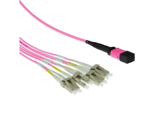 Act 2 Meter Multimode 50/125 Om4 Fanout Patchcable 1 X Mtp Female - 4 X Lc Duplex 8 Fibers. 2M 8X50/125 Om4 Mtp/Mpo(F) (Rl7842)