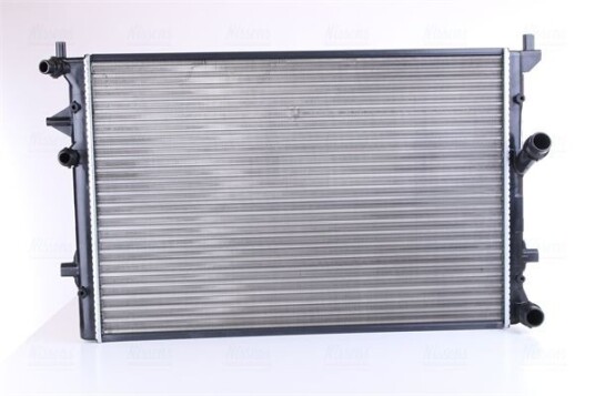Radiator NISSENS 65295