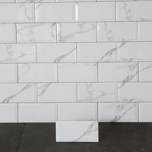 Arredo Flis Carrara Metro Biselado Hvit 10x20 cm