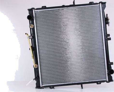 Radiator NISSENS 66643