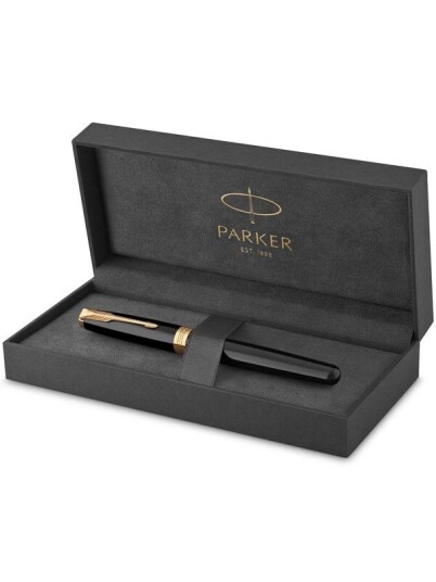 Parker Sonnet Fountain Pen  Svart Lacquer with Gull Trim  Fine Nib  Gift Box