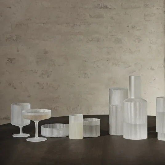 Ferm Living Ripple Vinglass 2 pakning Frosted Ferm Living Ripple Vinglass 2 pakning Frosted