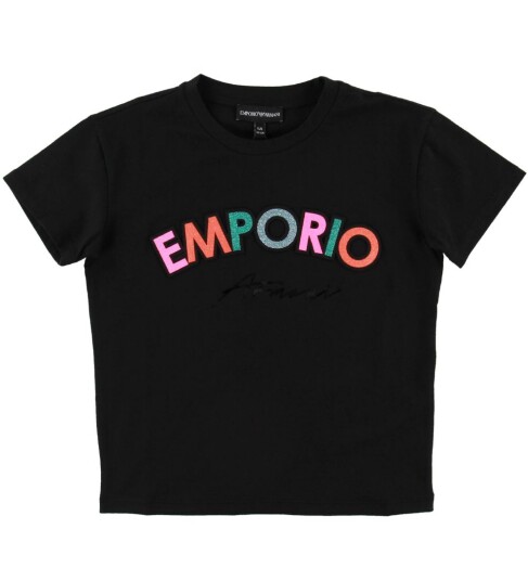 Giorgio Armani Emporio Armani T skjorte Svart m. Glitter/Lapper Emporio Armani 8 år 128 T skjorte Giorgio Armani Emporio Armani T skjorte Svart m. Glitter/Lapper Emporio Armani 8 år 128 T skjorte
