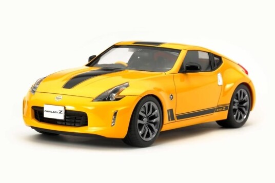 Tamiya 1/24 Nissan 370Z Heritage Edition
