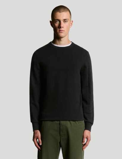 Lyle & Scott Mesh Logo Crew Neck Jumper - Black - M Lyle & Scott Mesh Logo Crew Neck Jumper - Black - M