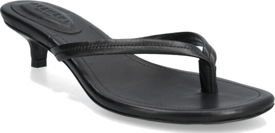 Pavement Pasommer Black 40
