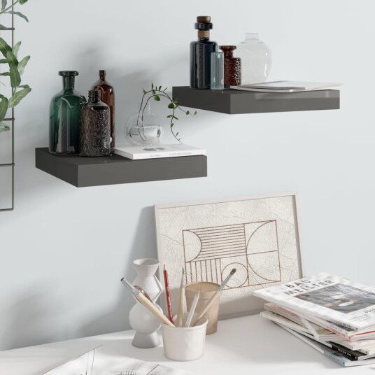 Flytende vegghyller 2 stk høyglans grå 23x23,5x3,8 cm MDF Flytende vegghyller 2 stk høyglans grå 23x23,5x3,8 cm MDF