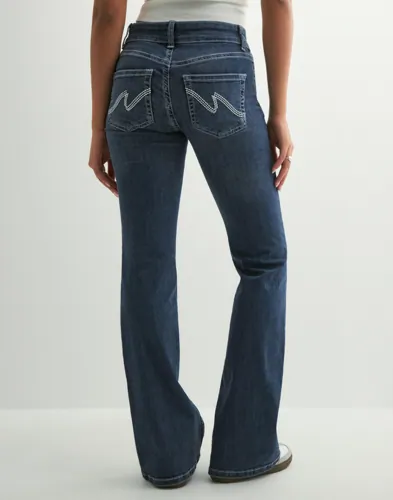 Nelly   Blå   Low Waist Bootcut Stitch Jeans