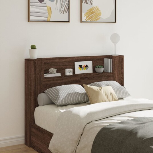 Hodegavl skap med LED brun eik 140x16,5x103,5 cm 8721012465664