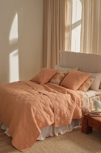 Ellos Home Sengeteppe Elly Quilted i resirkulert halvlinne Rosa