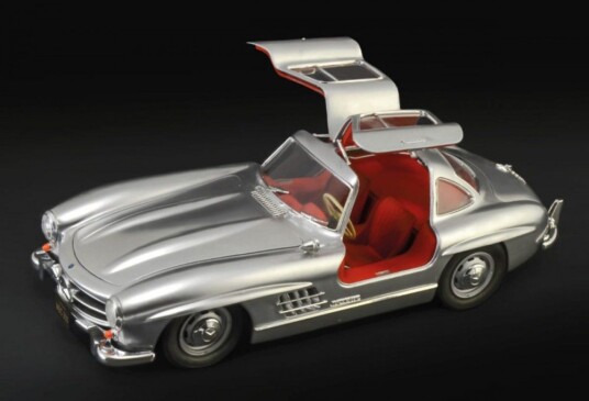 ITALERI 1:16 - Mercedes Benz 300 SL Gullwing