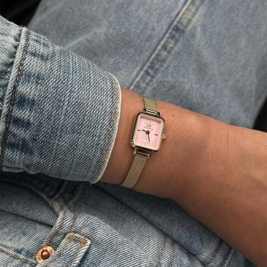 Daniel Wellington DW Watch Quadro Mini Evergold Blush 15.4x18.2mm Gold Daniel Wellington DW Watch Quadro Mini Evergold Blush 15.4x18.2mm Gold