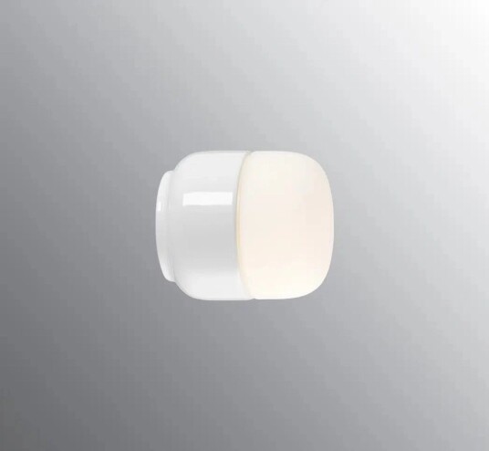 Ifø Electric Ifø Ohm 100/110 vegg/tak lampe 4W led 2700K IP44 - Hvit/Opal glass