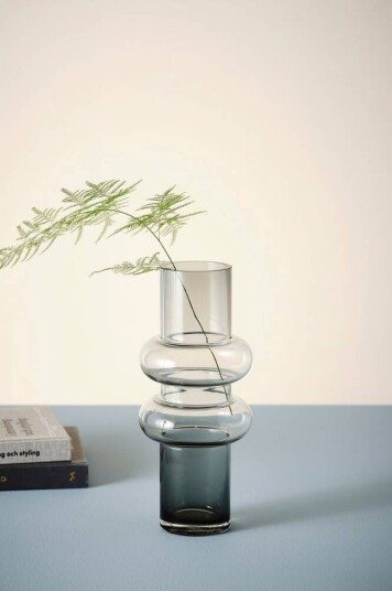 Jotex BULAN glassvase Grå 1596692-01-0 1596692-02-0 Jotex BULAN glassvase Grå 1596692-01-0 1596692-02-0
