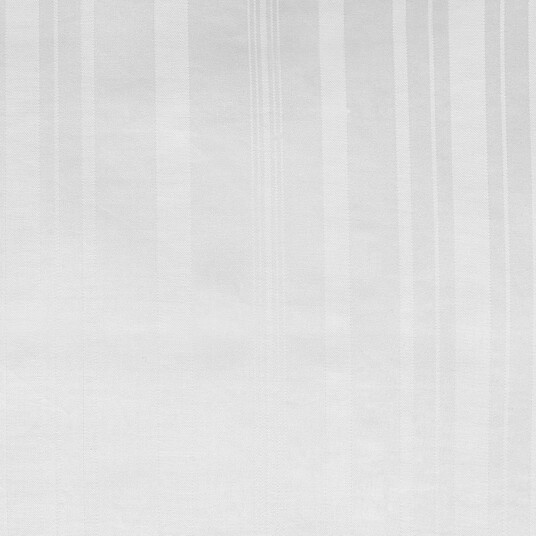 ERWIN M. Metervare St. Petersburg; 300 cm (B); Hvit