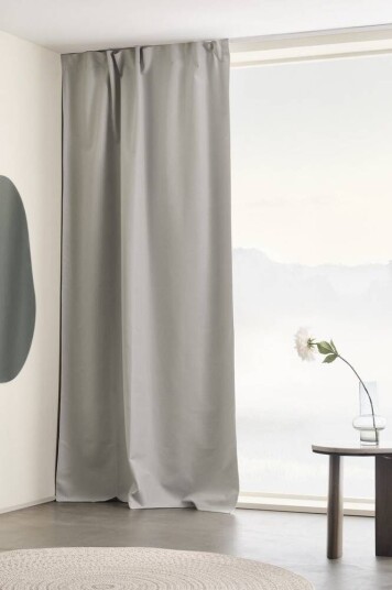Jotex NIKA gardin med multifunksjonsbånd - 1 lengde Grå 1709355-01-220 1709355-01-300 Jotex NIKA gardin med multifunksjonsbånd - 1 lengde Grå 1709355-01-220 1709355-01-300
