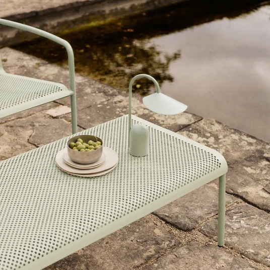 Ferm Living Dapple Salongbord 114x57 cm Tea Green