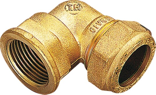 Fonta Vinkel M/Muffe 18mm X 1/2" CU