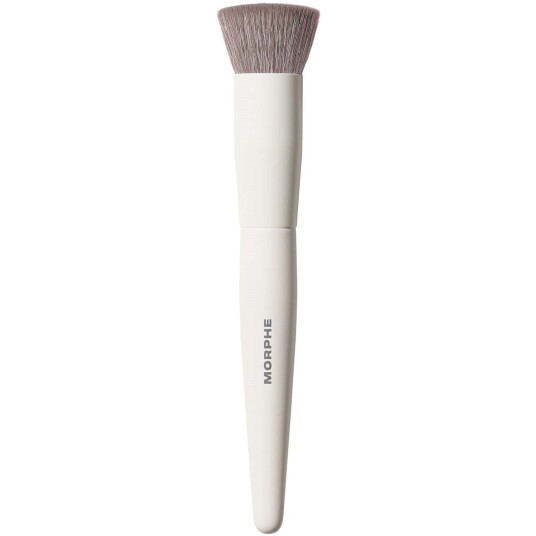 M106 Flat Topped Foundation Brush M106 Flat Topped Foundation Brush