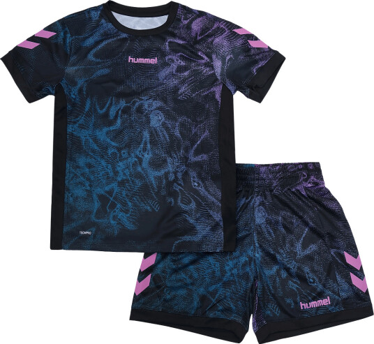 Hummel Hmlblaze Club 26 Graphic Set Kids Black 152 Hummel Hmlblaze Club 26 Graphic Set Kids Black 152