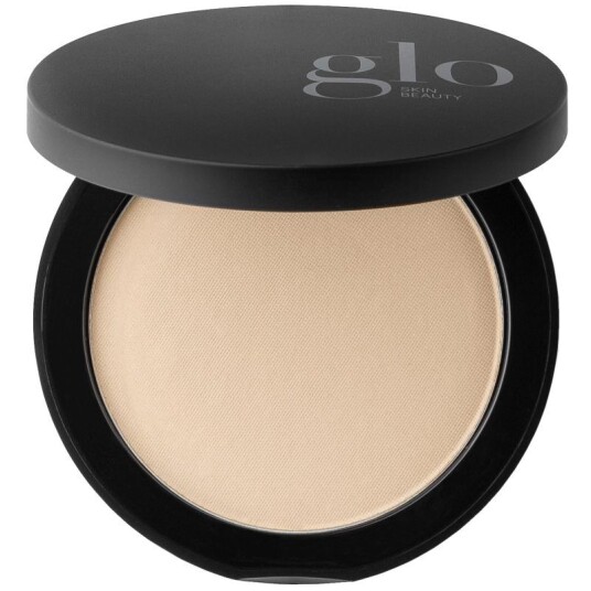 Glo Skin Beauty Pressed Base Golden Light Glo Skin Beauty Pressed Base Golden Light