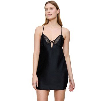 Triumph A Weekend To Remember Spaghetti Nightdress Svart polyester 38 Dame Triumph A Weekend To Remember Spaghetti Nightdress Svart polyester 38 Dame