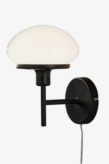 Aneta Lighting   Vegglampe New August   Svart