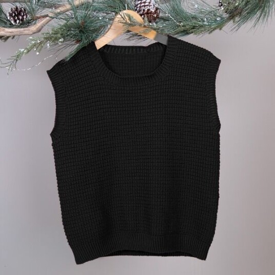 Bluum Strikkevest Robin til dame Svart og grått garnpakke i Soft Merino Ull