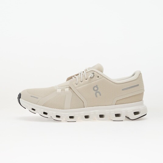 On W Cloud 6 Wide Pearl/ White EUR 37.5 On W Cloud 6 Wide Pearl/ White EUR 37.5