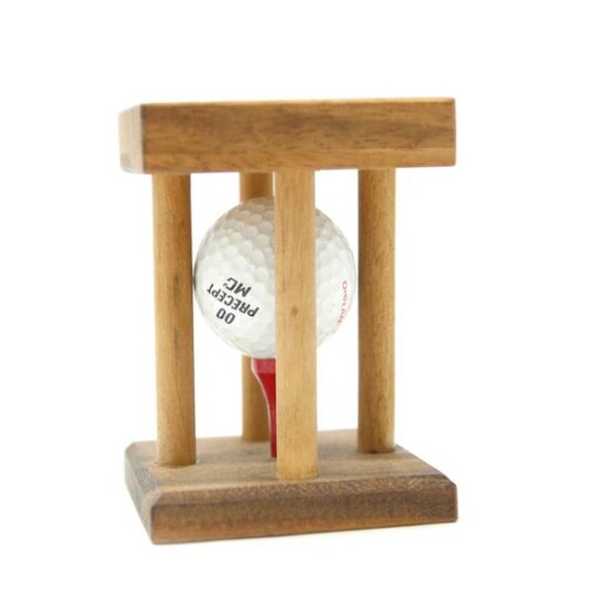 Få løs golfball puzzle IQnøtt