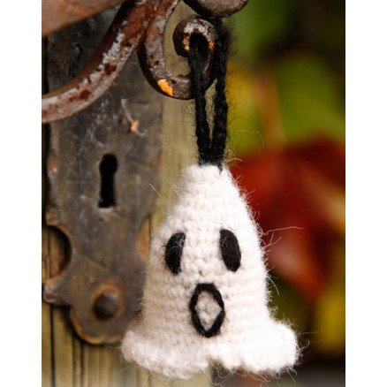Drops Garnstudio Casper by DROPS Design Halloween Pynt Hekleoppskrift 4 cm