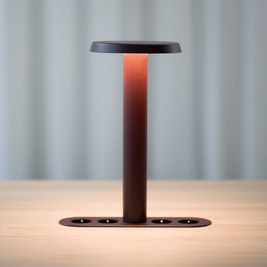 Bordlampe NOMAD COLLECTION NOMAD LAMP 02 dimmbar Rød Stue Aluminium Design 32.1 Rød