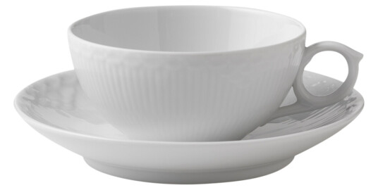 Royal Copenhagen White Fluted Half Lace tekopp med skål 20 cl