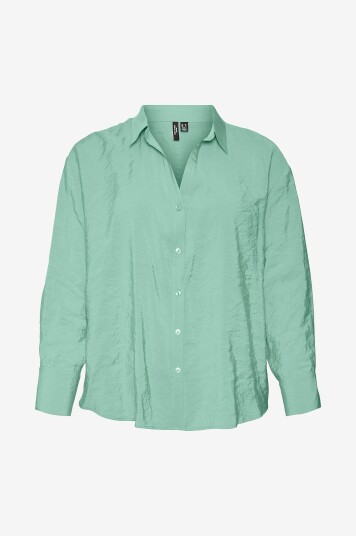 Vero Moda Curve - Skjorte vmQueeny LS Oversize Shirt Wvn - Grønn