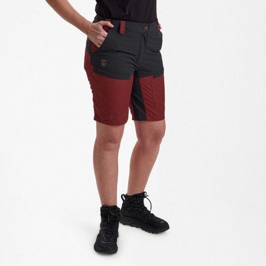 Deerhunter Lady Ann Shorts Oxblood Red 46 36