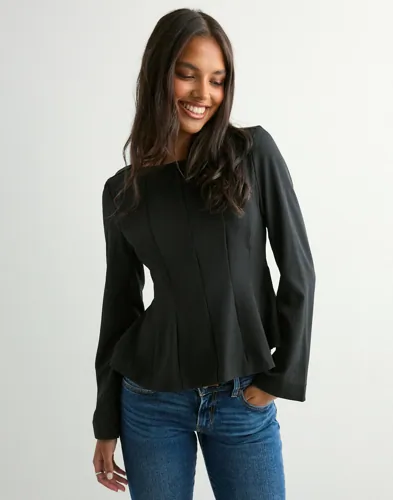 Pieces Svart Pcjossa Ls Boatneck Top Wvn D2D Pp