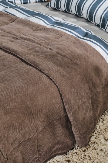 Jotex Ralf Sengeteppe Brun Bedspread Kjøp Enkeltseng hos Jotex Jotex Ralf Sengeteppe Brun Bedspread Kjøp Enkeltseng hos Jotex